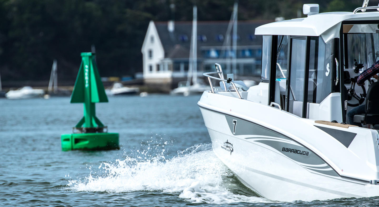 Beneteau Barracuda 7 Exterior